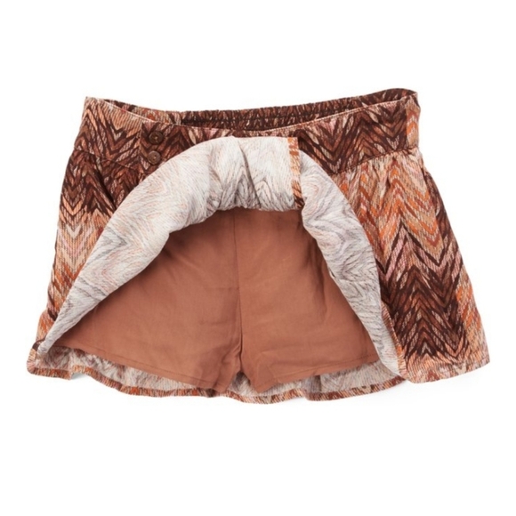 Miss  me skort, bnwt - Picture 2 of 3